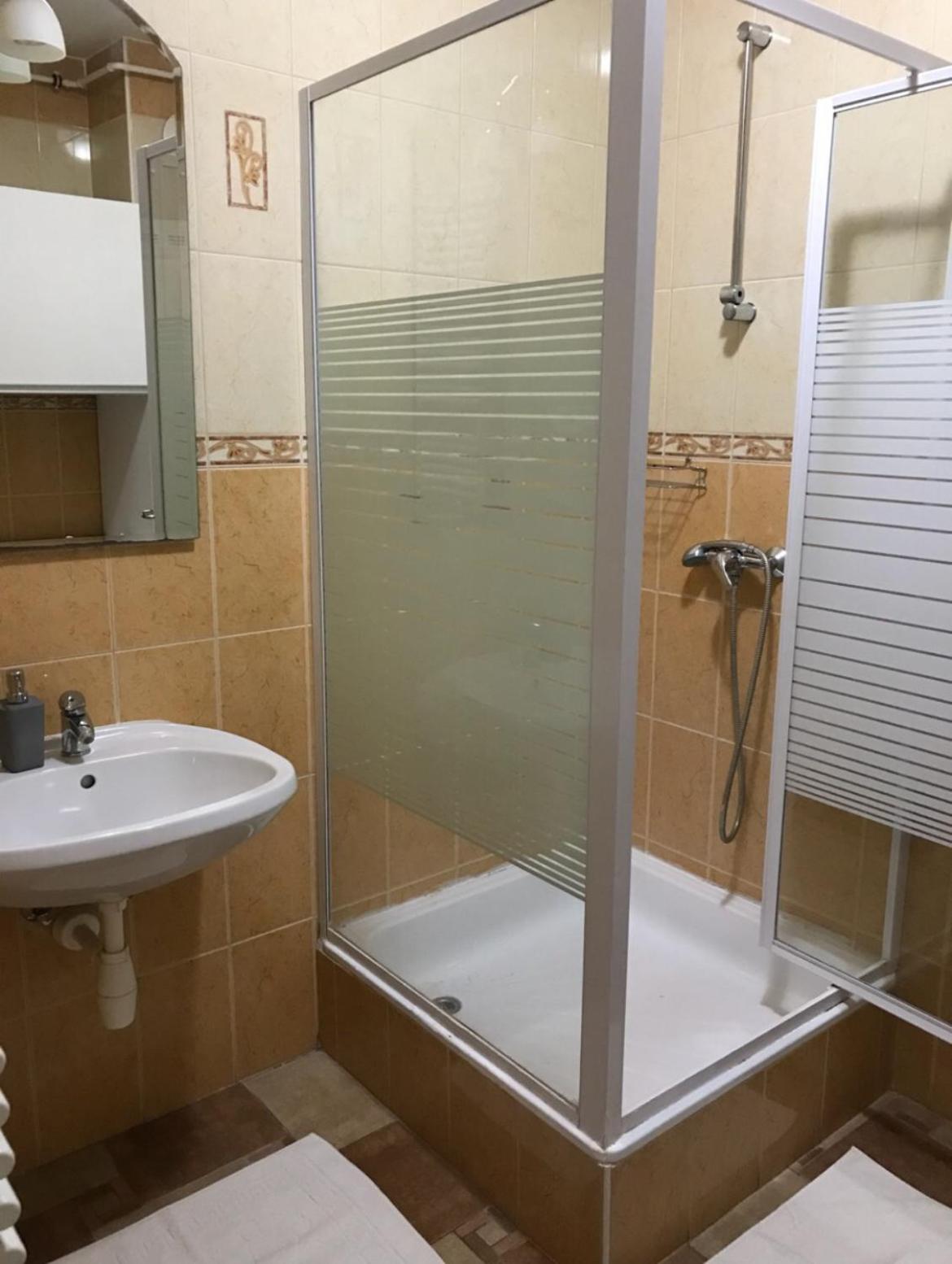 Beach Deluxe Apartman ハイデゥソボスロー エクステリア 写真